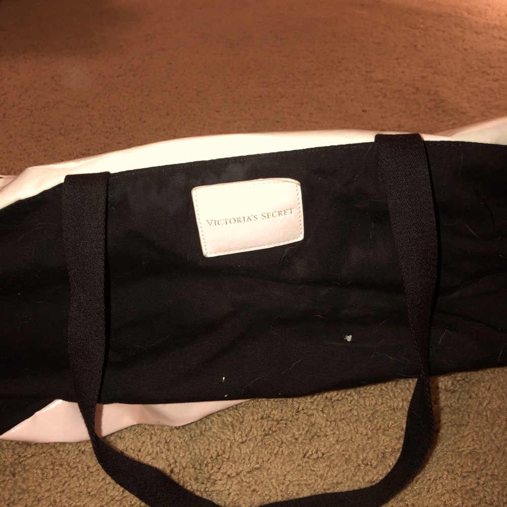 VS duffel bag